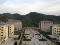 延安職業(yè)技術(shù)師范學(xué)院2023年學(xué)費、收費多少