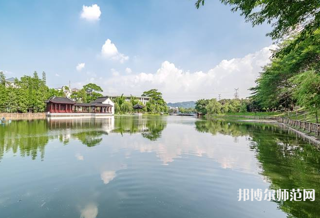廣東外語外貿(mào)師范大學南國商學院2023年報名條件、招生要求、招生對象